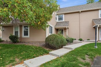 1945 S Xanadu Way, Aurora, CO 80014