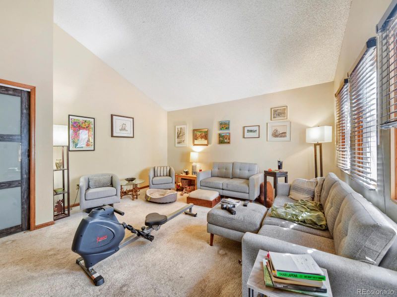 6998 Buckskin Dr, Littleton, CO 80125