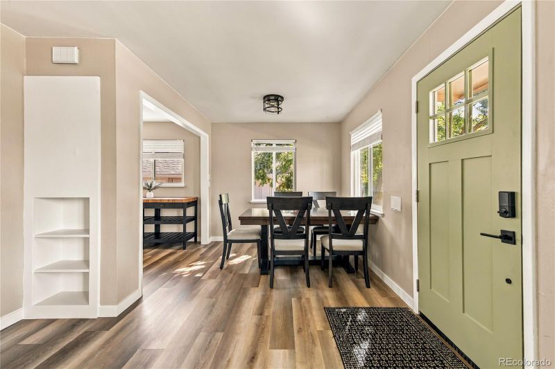 4606 S Washington St, Englewood, CO 80113