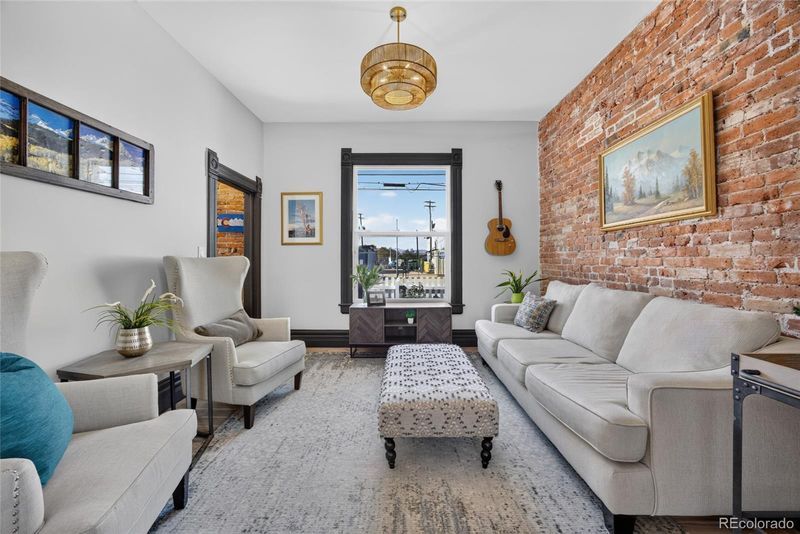1422 S Cherokee St, Denver, CO 80223