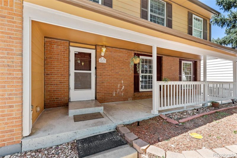 1413 S Kittredge St, Aurora, CO 80017
