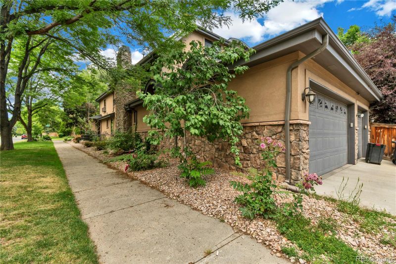 500 Jackson St, Denver, CO 80206