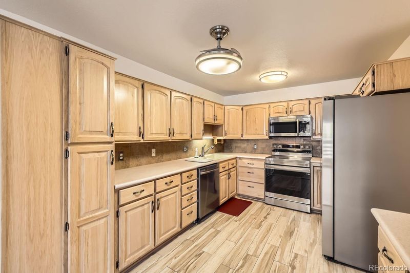 9335 E Center Ave #4B, Denver, CO 80247
