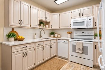 620 S Alton Way #7A, Denver, CO 80247