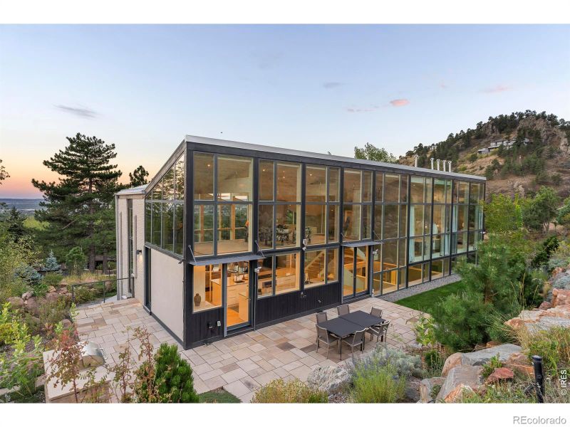 250 Cactus Ct, Boulder, CO 80304