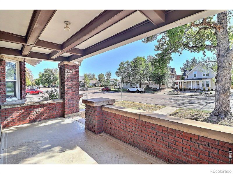1105 8th St, Greeley, CO 80631