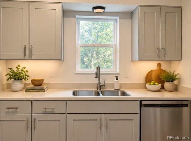 3123 S Lincoln St, Englewood, CO 80113