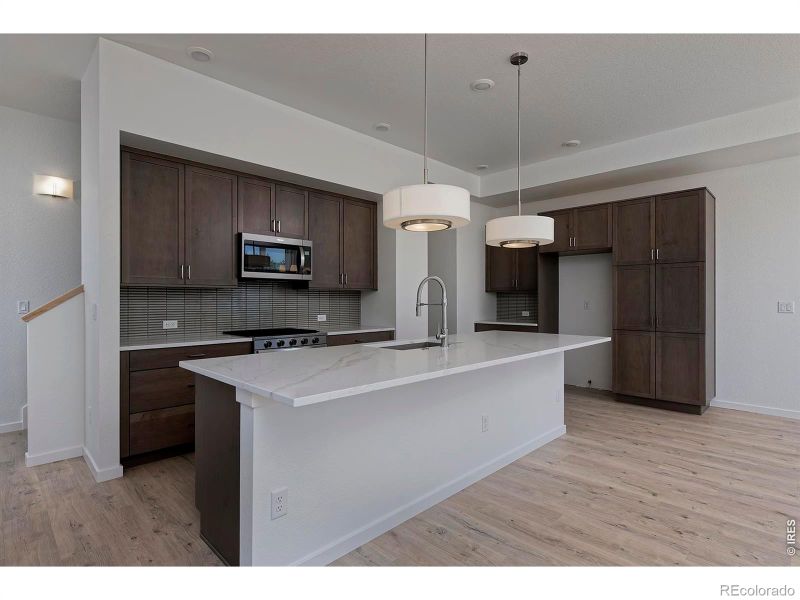 725 Kubat Ln #A, Longmont, CO 80503
