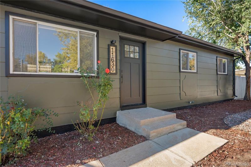 11630 E Walsh Pl, Aurora, CO 80012