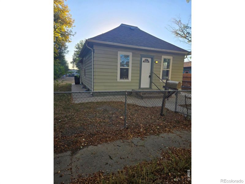 205 S Curtis St, Brush, CO 80723