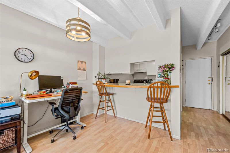 1265 Elizabeth St #505, Denver, CO 80206