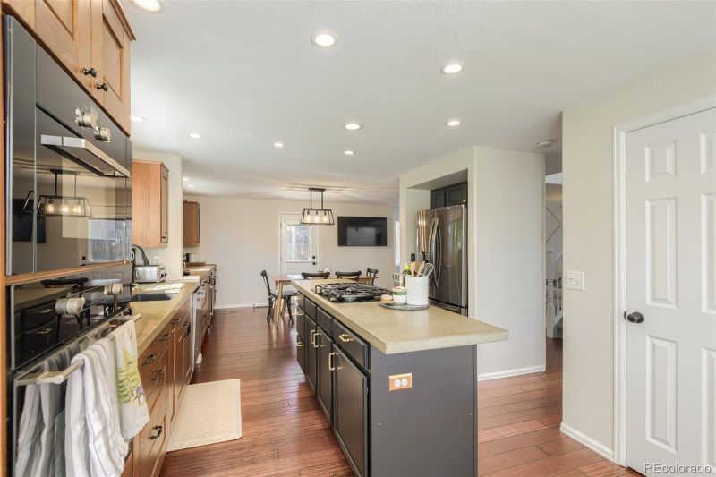 23979 Glenmoor Way, Parker, CO 80138