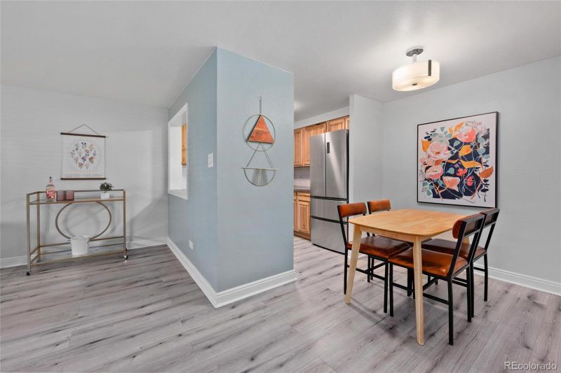 1260 N York St #105, Denver, CO 80206