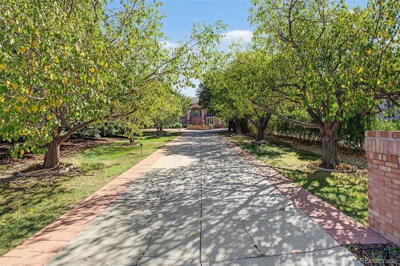 43 Cherry Hills Farm Dr, Cherry Hills Village, CO 80113