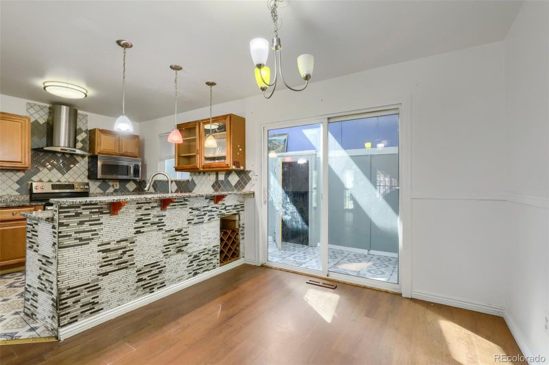 11761 E Canal Dr, Aurora, CO 80011
