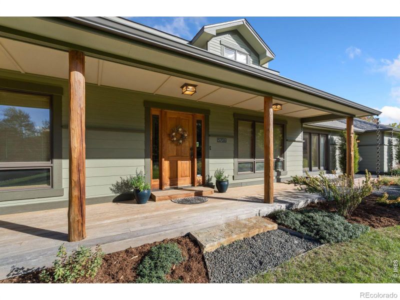 5706 Pleasant Hill Ln, Fort Collins, CO 80526