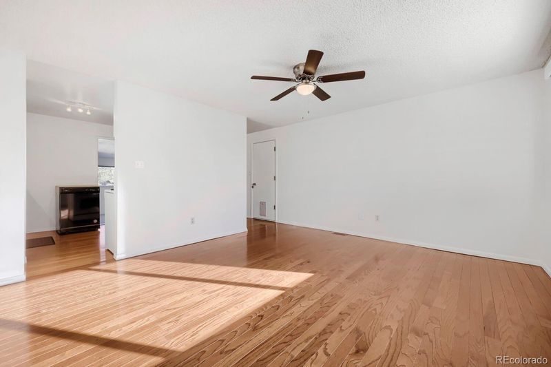 741 Elbert St, Denver, CO 80221