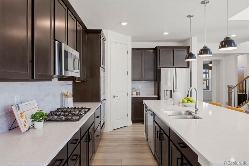 22580 E Rockinghorse Pw, Aurora, CO 80016
