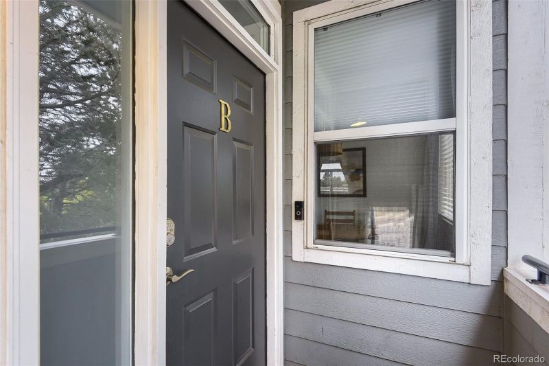 8500 E Jefferson Ave #18B, Denver, CO 80237