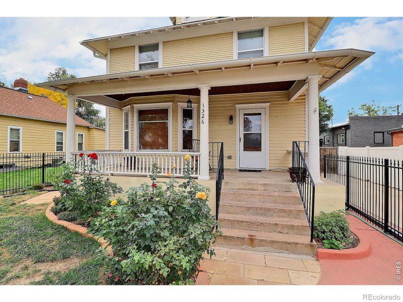 1326 8th St, Greeley, CO 80631