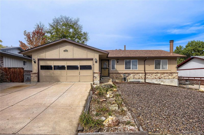 13847 W Pacific Ave, Lakewood, CO 80228