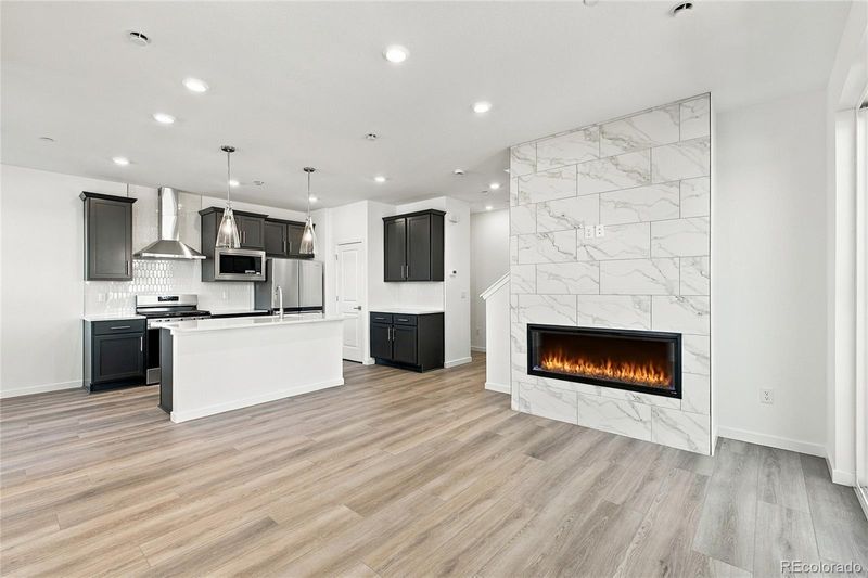 3883 W 83rd Ln, Westminster, CO 80031