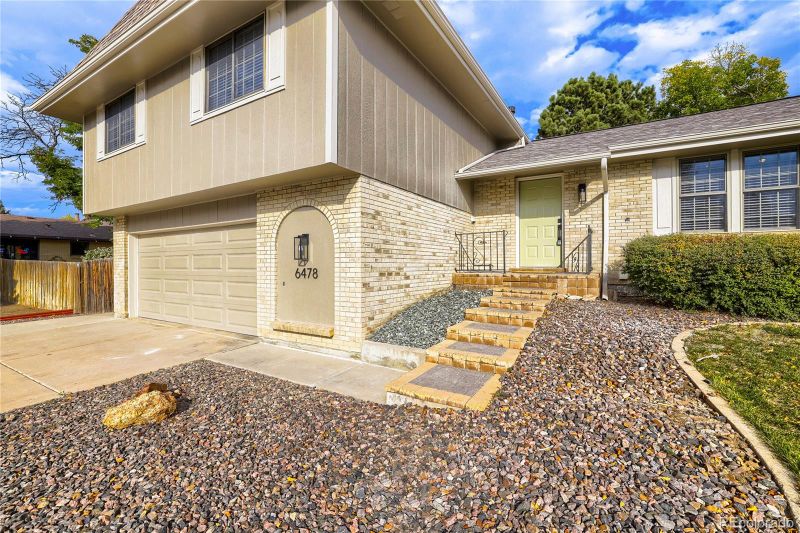 6478 S Yukon St, Littleton, CO 80123
