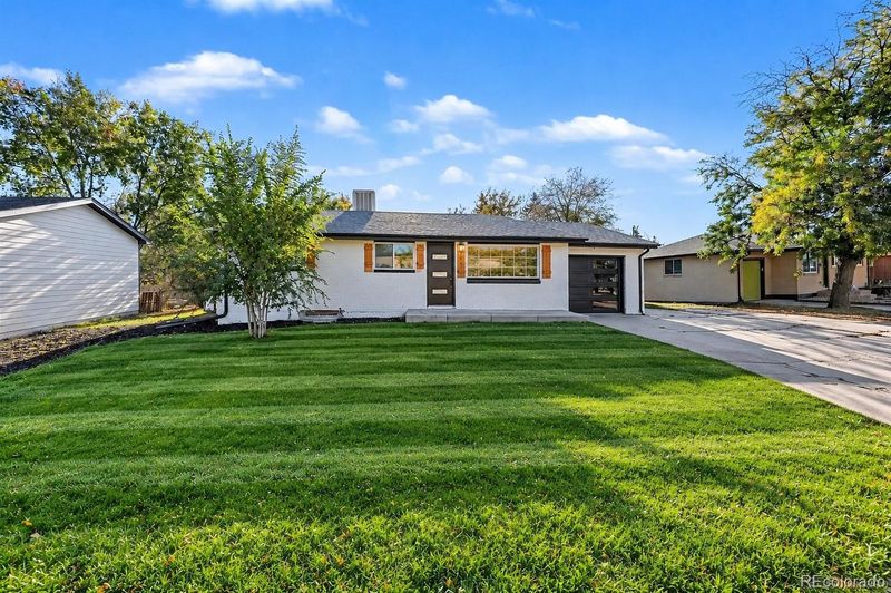 6528 Xavier St, Arvada, CO 80003