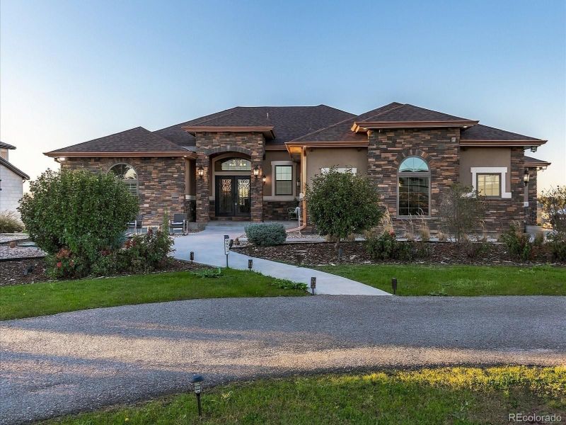 9935 E 138th Pl, Thornton, CO 80602