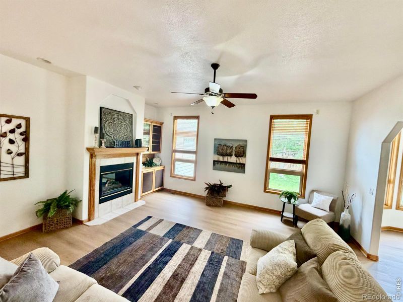 1350 Silverwood Ct, Windsor, CO 80550