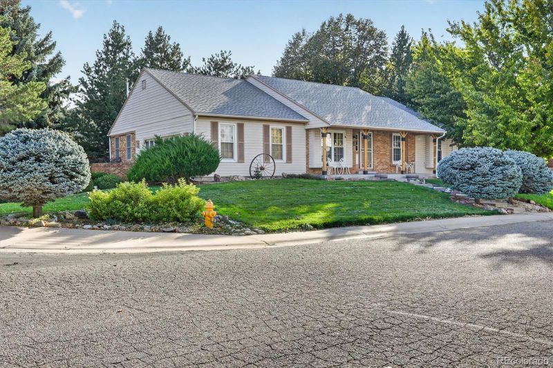 650 E Phillips Dr S, Littleton, CO 80122