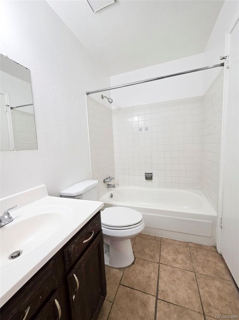 2150 S Idalia St, Aurora, CO 80013