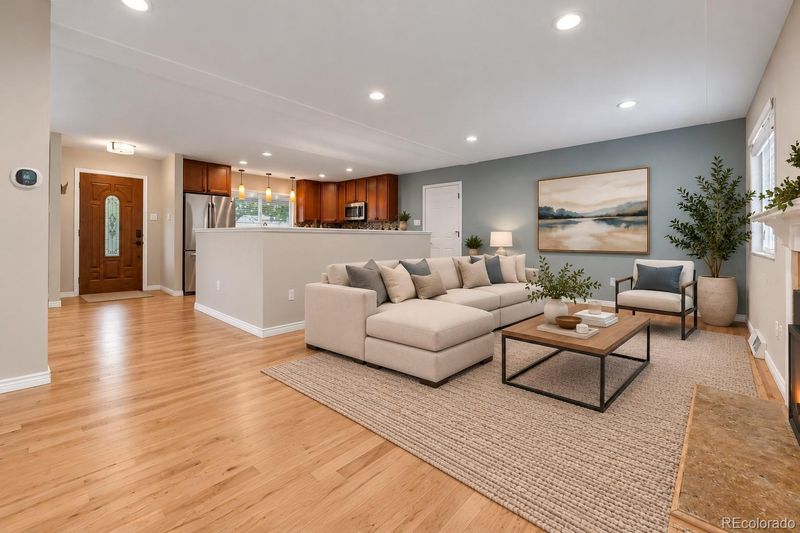 785 S Glencoe St, Denver, CO 80246