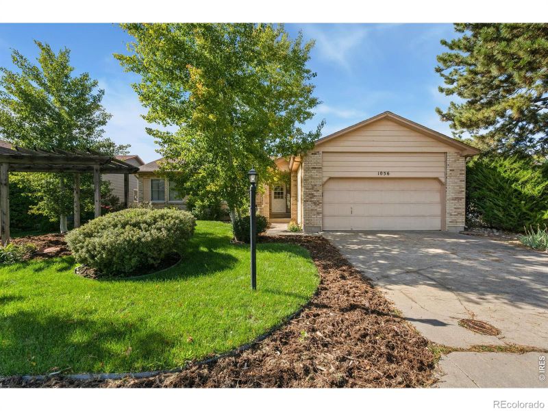 1056 Scarborough Dr, Loveland, CO 80538