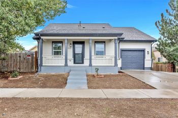 1852 Eagle St, Aurora, CO 80011