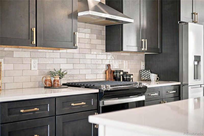 2432 Ames St, Edgewater, CO 80214