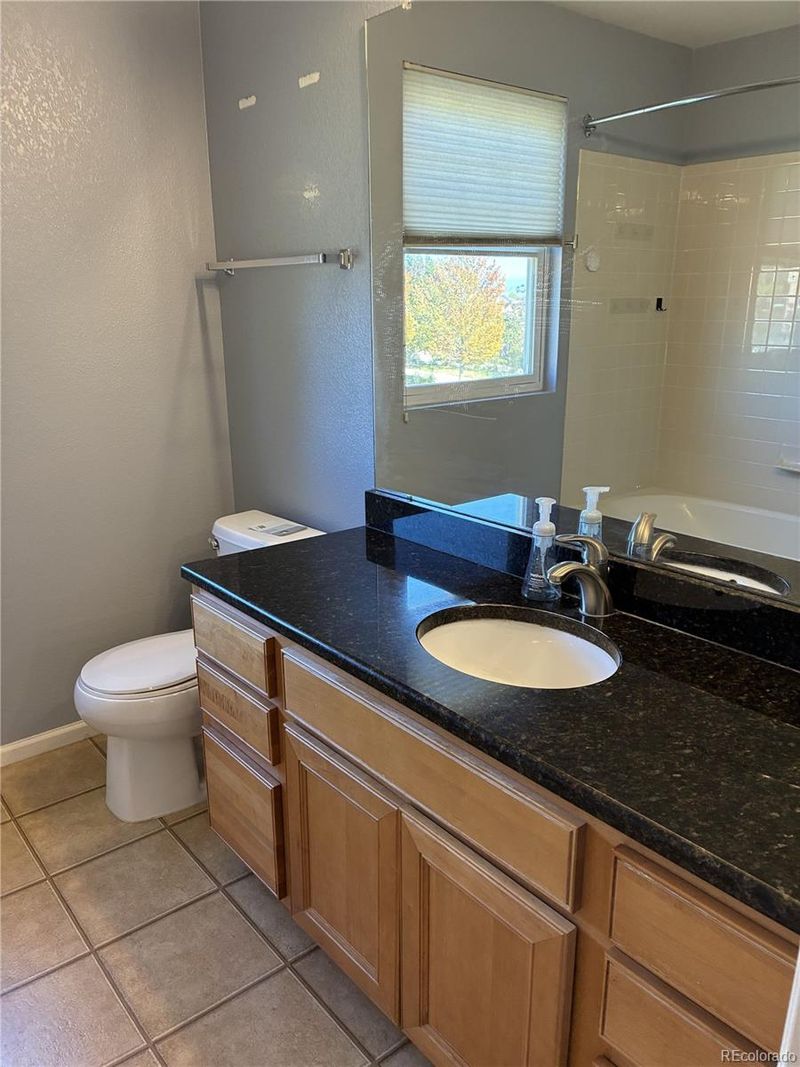20654 E Duke Dr, Aurora, CO 80013