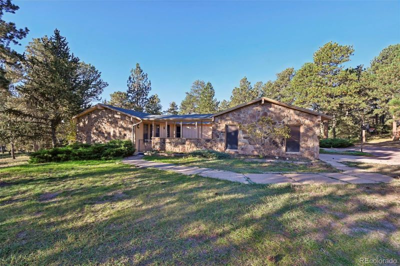19280 Doewood Dr, Monument, CO 80132