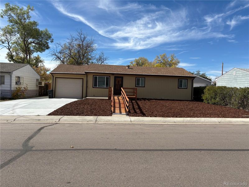 7821 Xavier St, Westminster, CO 80030