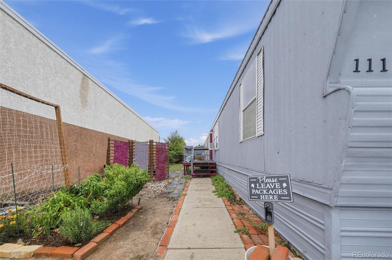 111 N Main St, Fowler, CO 81039