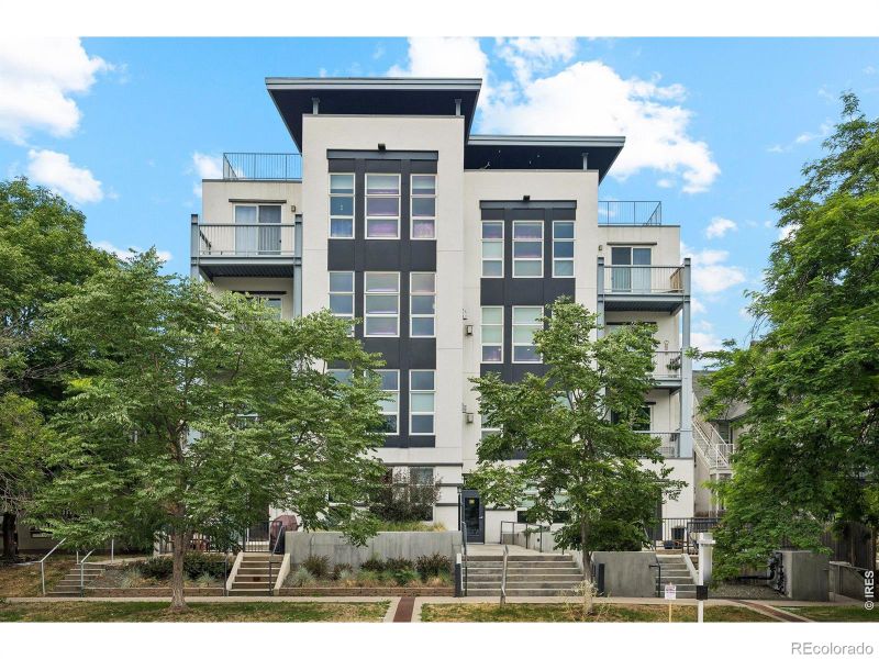 1738 N Franklin St #3D, Denver, CO 80218