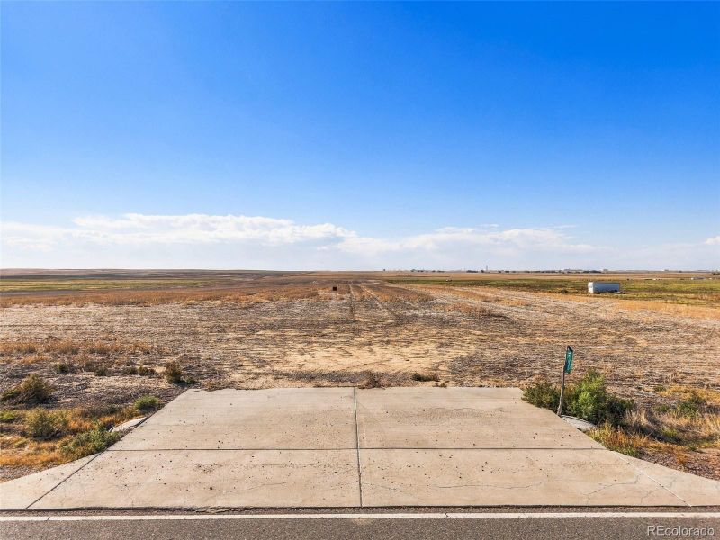 8075 Imboden Rd, Watkins, CO 80137