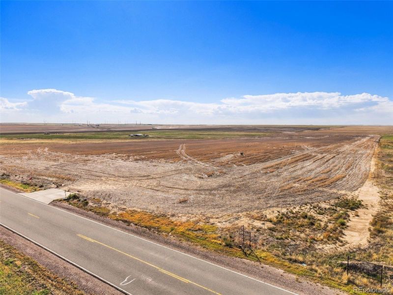 8075 Imboden Rd, Watkins, CO 80137
