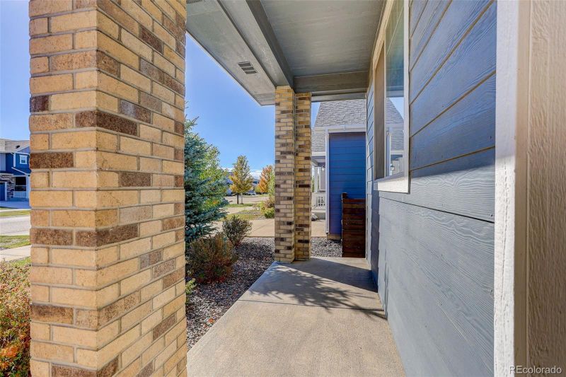 26967 E Maple Ave, Aurora, CO 80018