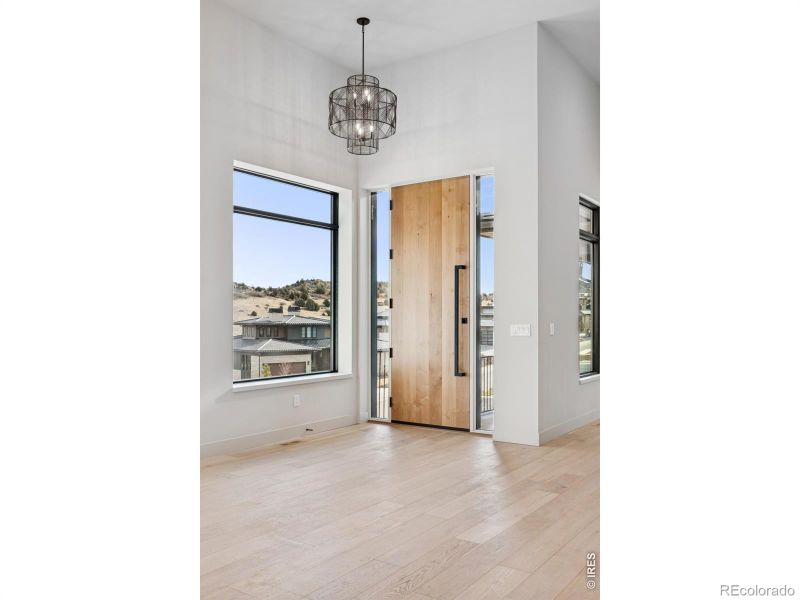 7893 Raphael Ln, Littleton, CO 80125
