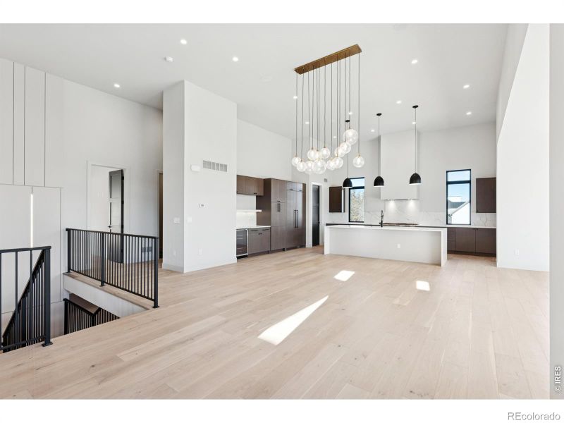 7893 Raphael Ln, Littleton, CO 80125