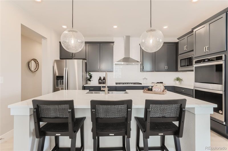 15555 Pitch Post Trl, Parker, CO 80134