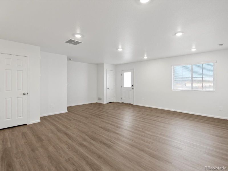 6539 N Netherland St, Aurora, CO 80019