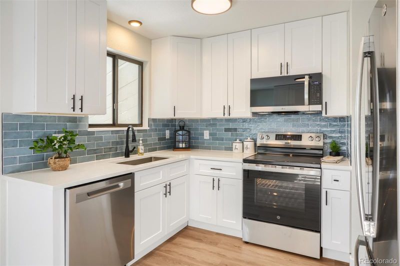 14694 E Tufts Ave, Aurora, CO 80015