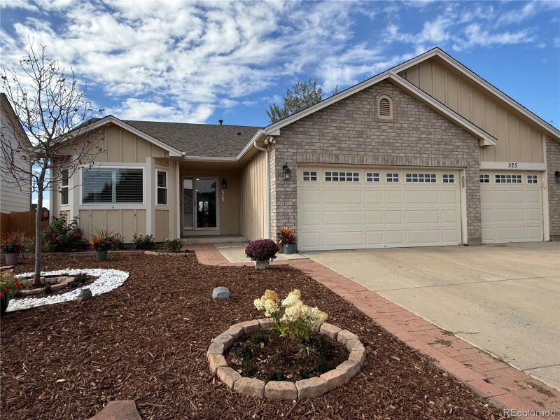 525 Badger Creek Dr, Brighton, CO 80601